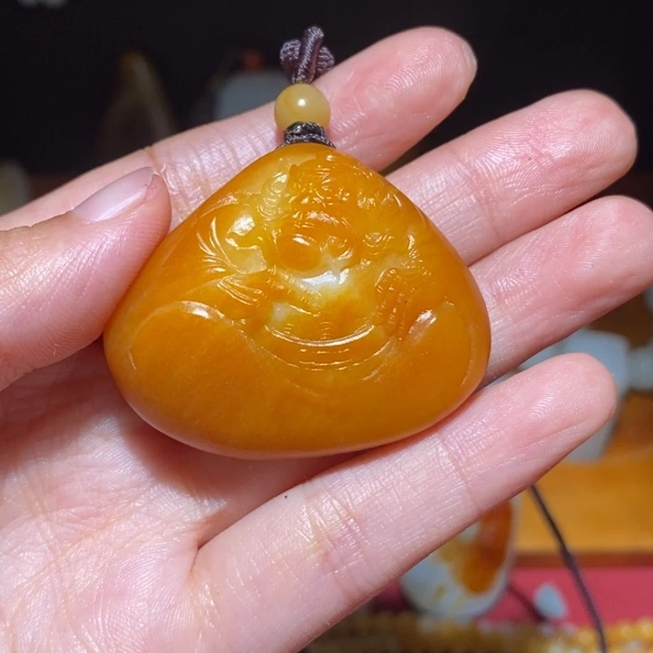 木***森和田玉未镶嵌颈饰