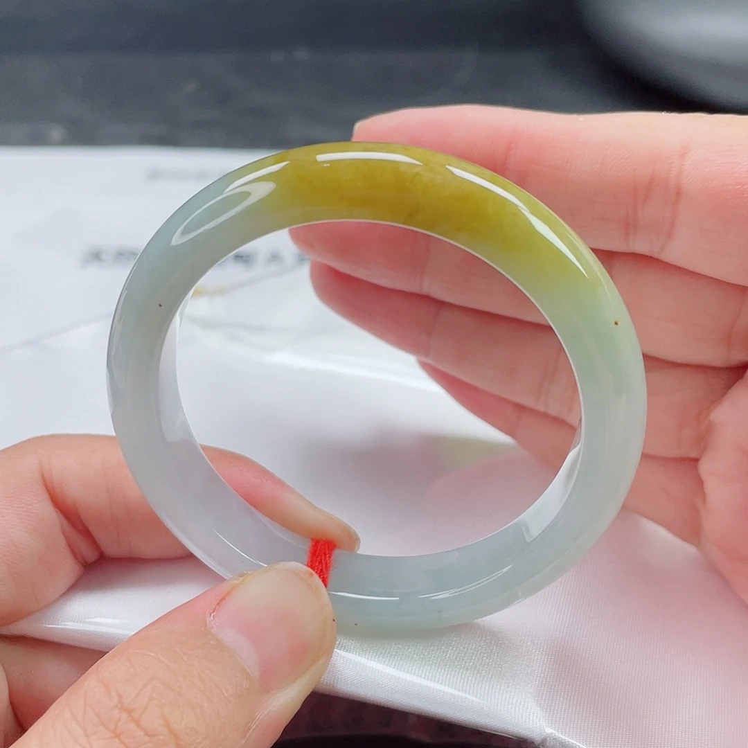 翡翠未镶嵌手镯圆条52