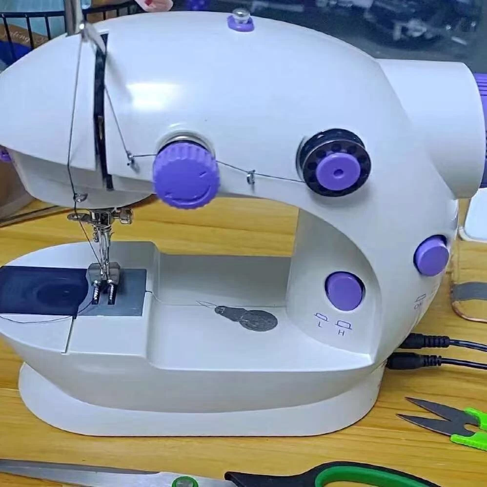 家用小型手持电动缝纫机全自动带脚踏多功能裁缝机