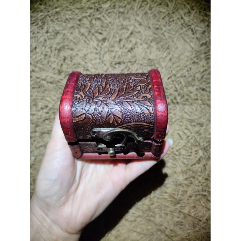 工艺品  现代复古摆件一个 QB14（5个一盒）