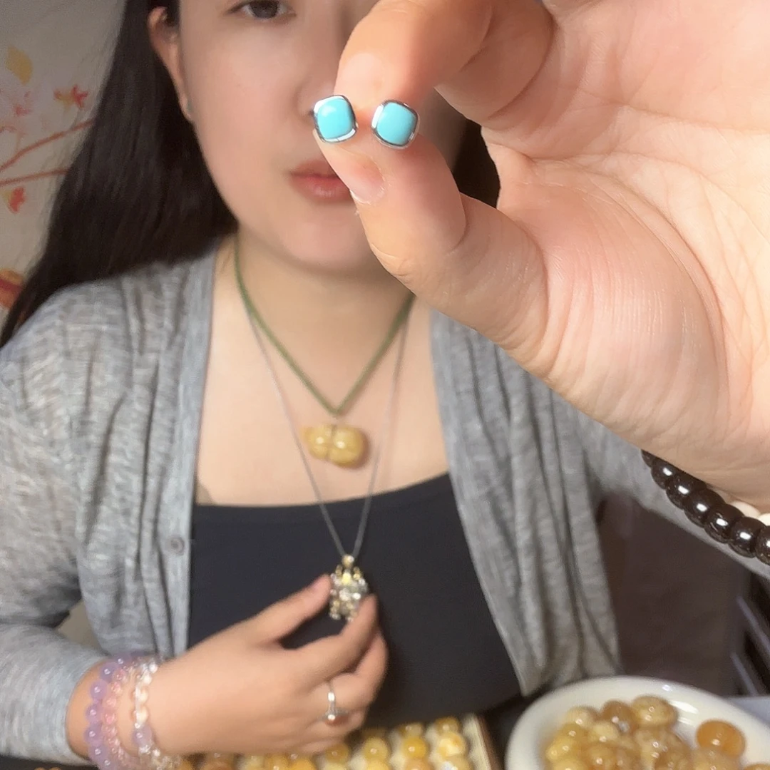 猴头核桃吊坠耳钉