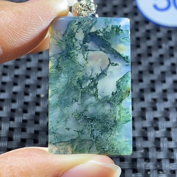 未镶嵌颈饰玛瑙/玉髓夏**奌