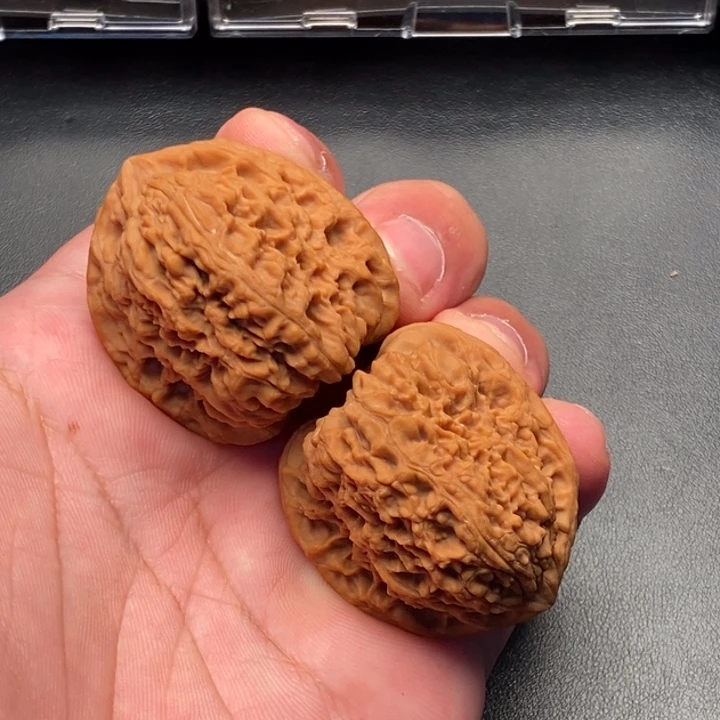 38蚂蚁拉丝凹底南疆石