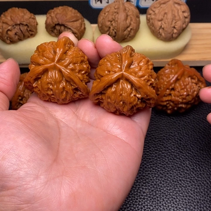 把件文玩核桃老*工艺三棱