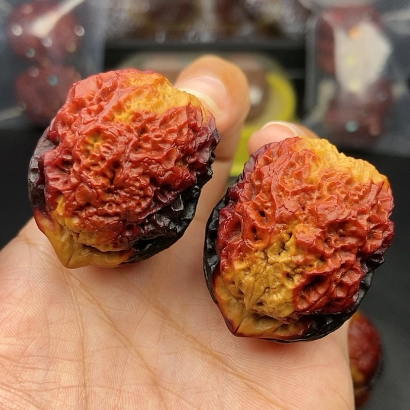 【闪购商品】把件文玩核桃37尺铁狮子球