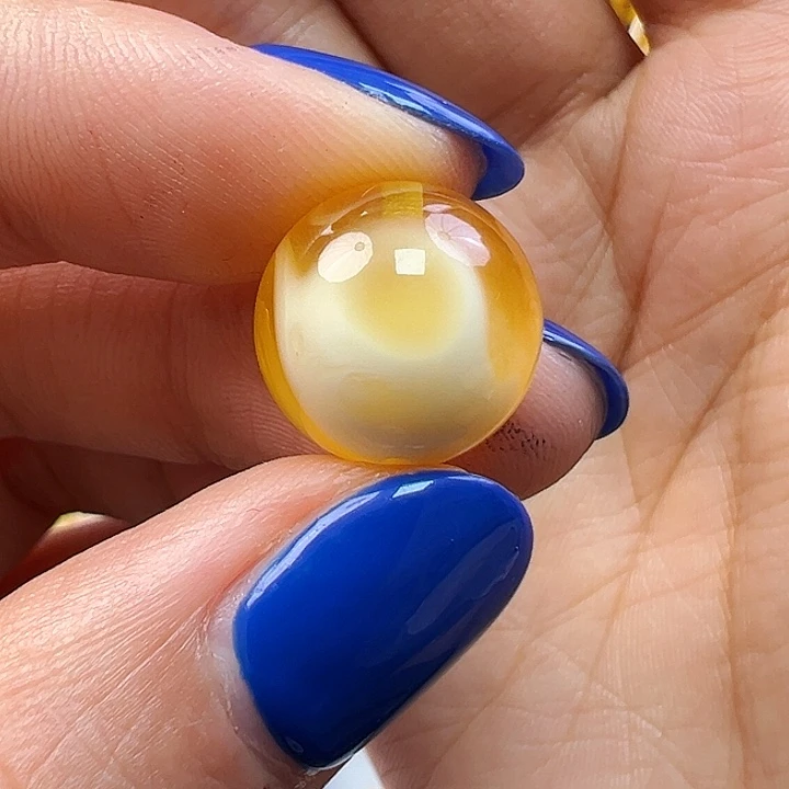 蜜蜡未镶嵌珠宝奇石