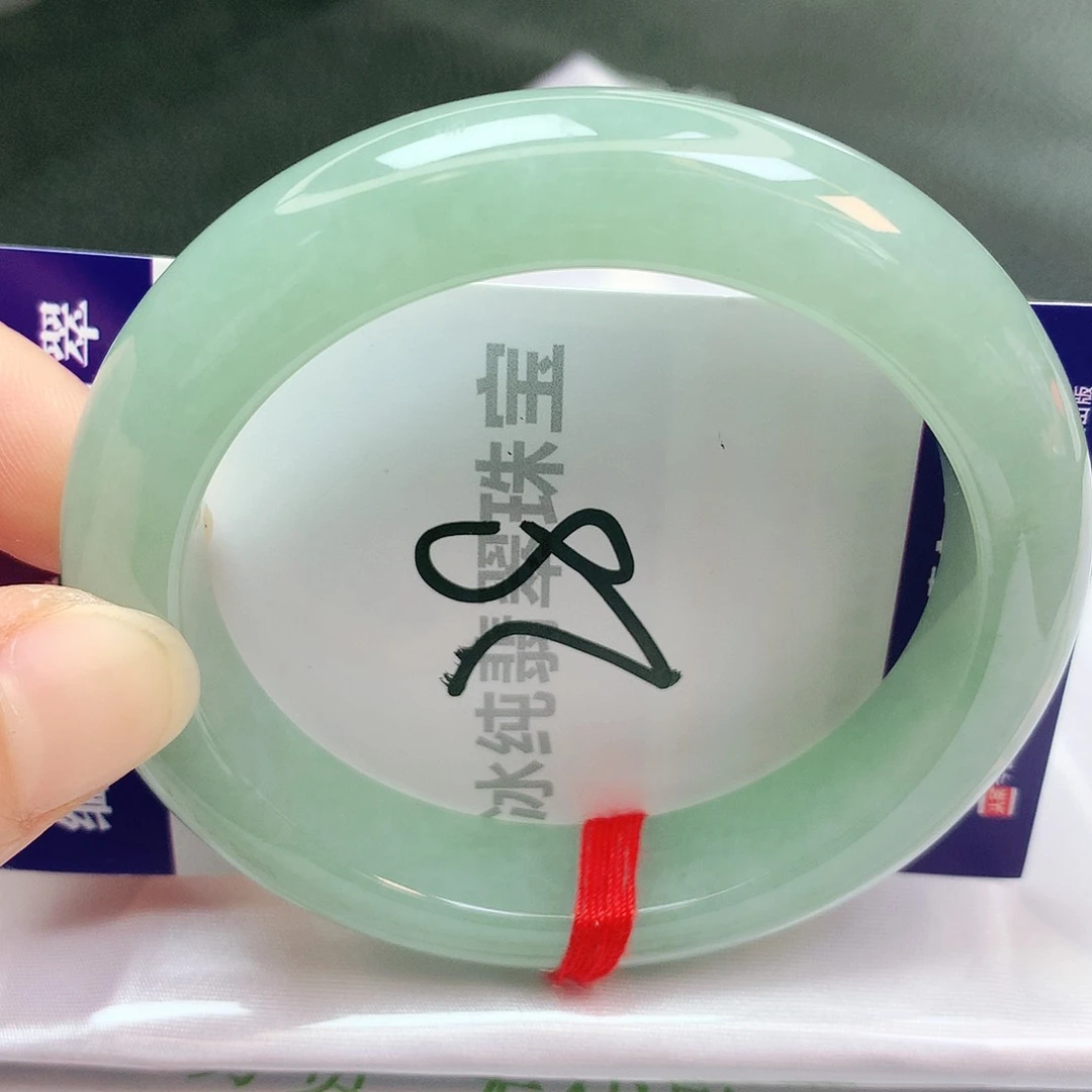 【闪购商品】翡翠手镯未镶嵌缅甸天然a货翡翠