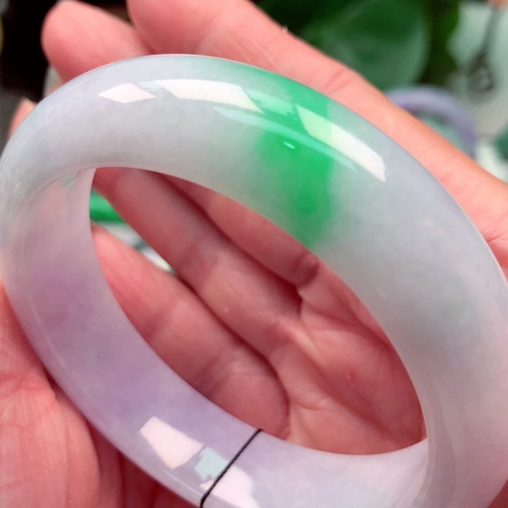 翡翠未镶嵌手镯天然翡翠手镯