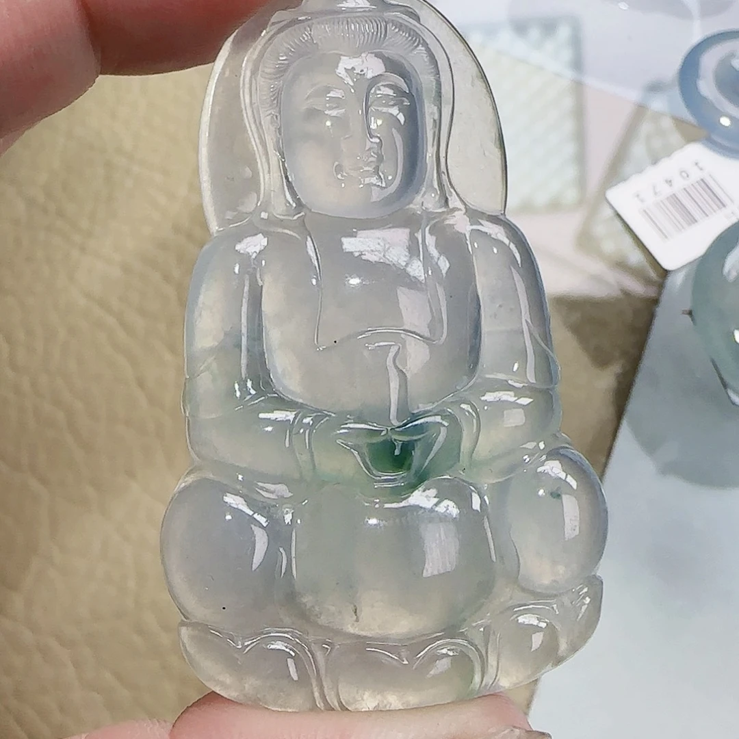 【闪购商品】翡翠未镶嵌颈饰