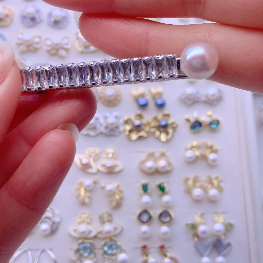 合金耳饰淡水珍珠