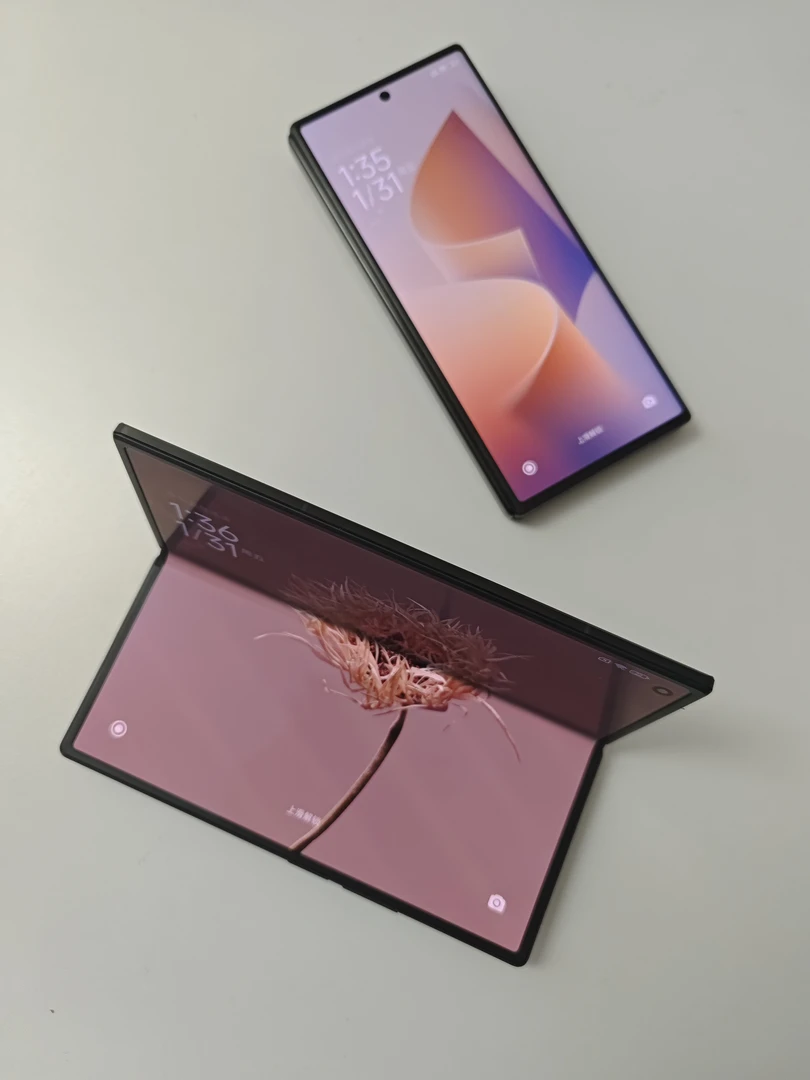 9新 Xiaomi/小米 3代折叠黑色12+512G成色完好原装品质移动办公