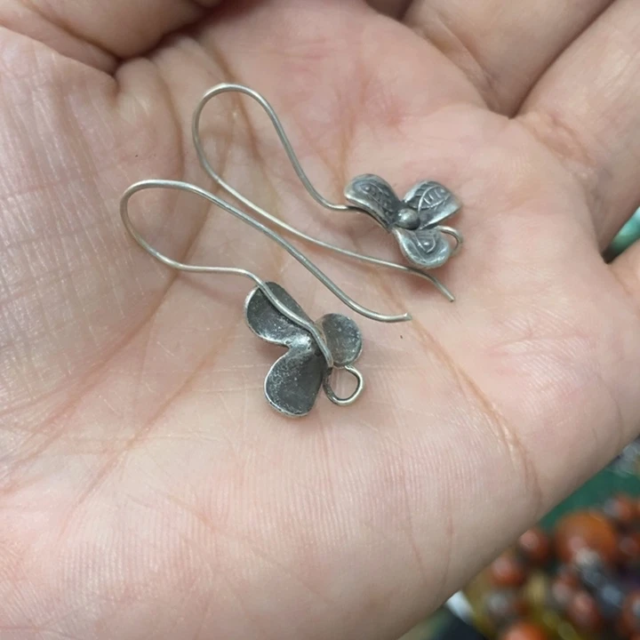 未镶嵌琥珀珠宝奇石