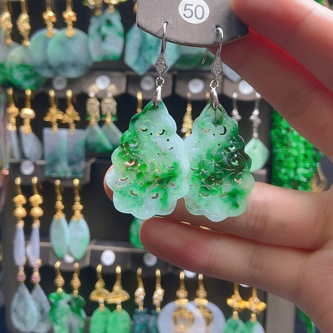 翡翠未镶嵌耳饰翡翠