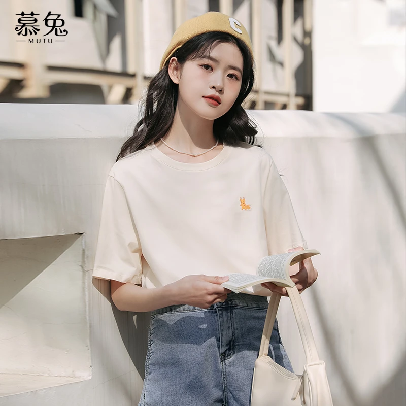 慕兔ins港风卡通刺绣短袖t恤女2025夏季新款设计感小众正肩上衣潮