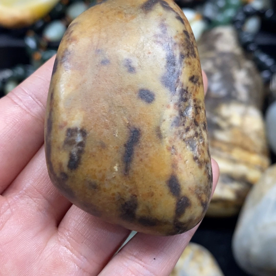 尚***文和田玉未镶嵌挂件