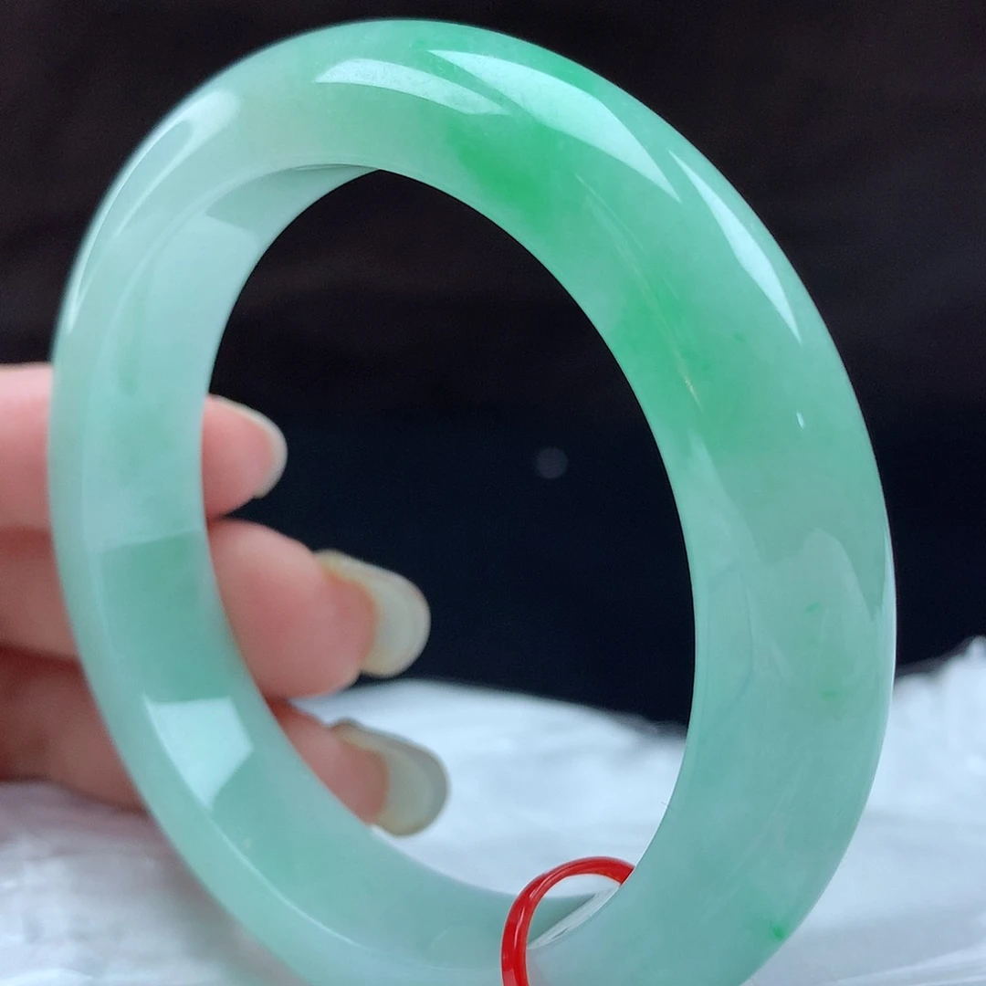 未镶嵌手镯翡翠12108，