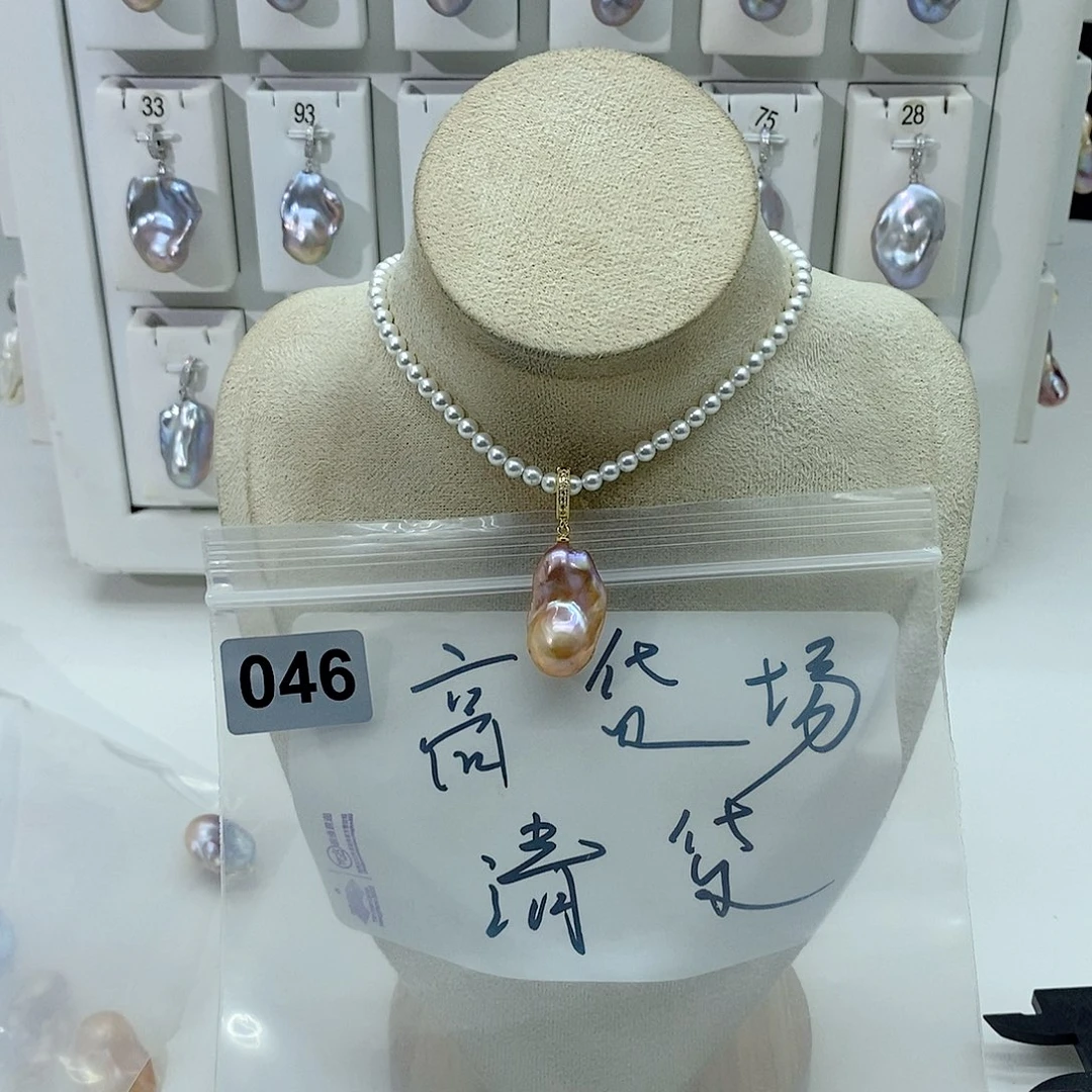 淡水珍珠颈饰合金