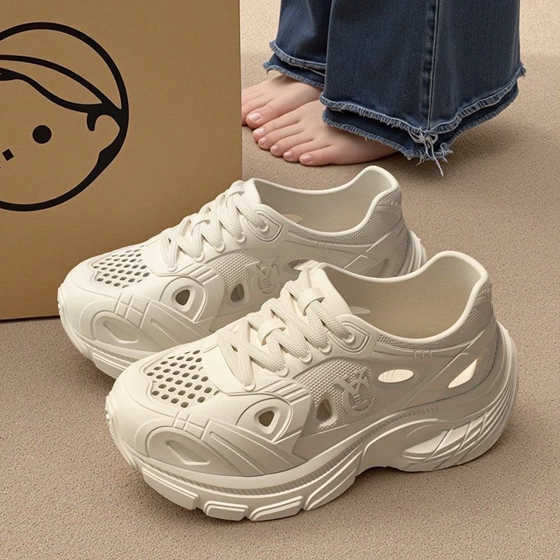 户外运动鞋女洞洞鞋厚底老爹鞋板鞋女溯溪鞋沙滩鞋EVA涉水鞋凉鞋