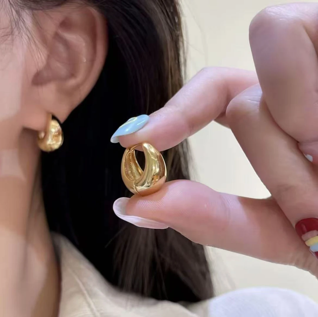 铜合金耳饰 新款水滴耳扣女简约耳饰轻奢高级感耳饰百搭小众个性