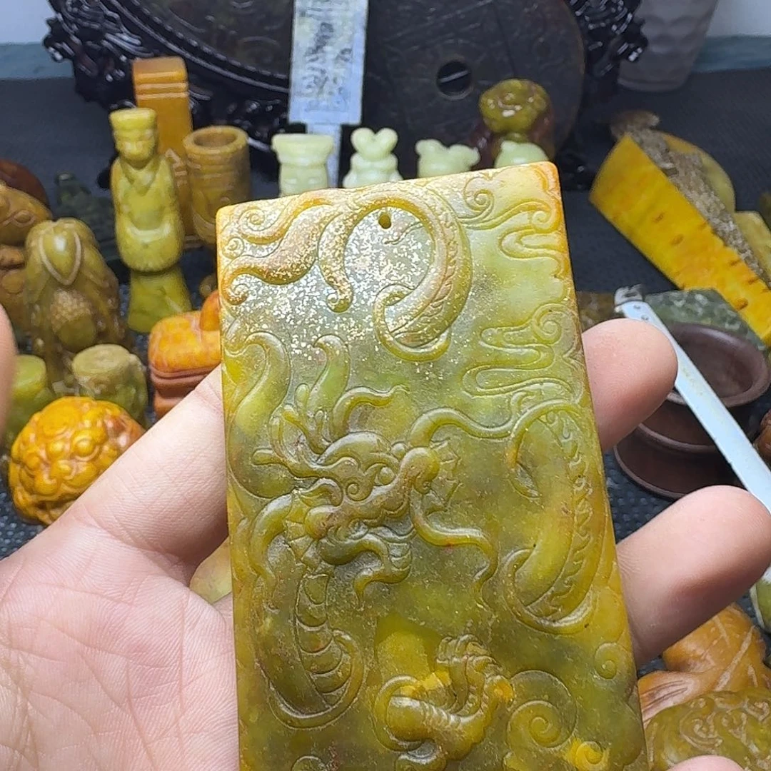 白玉菩提吊坠。。。