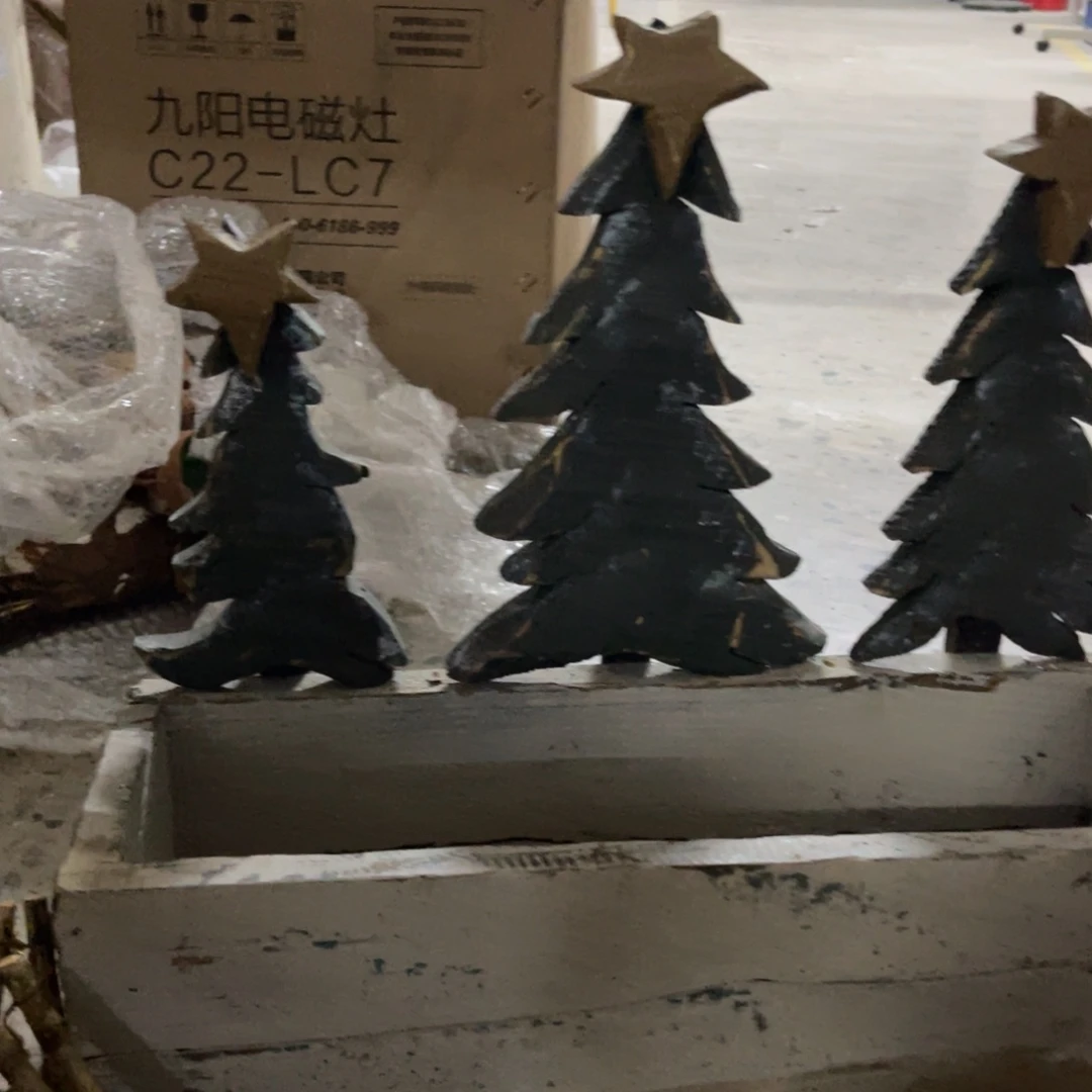 栗***狗有机玻璃摆件等各种工具