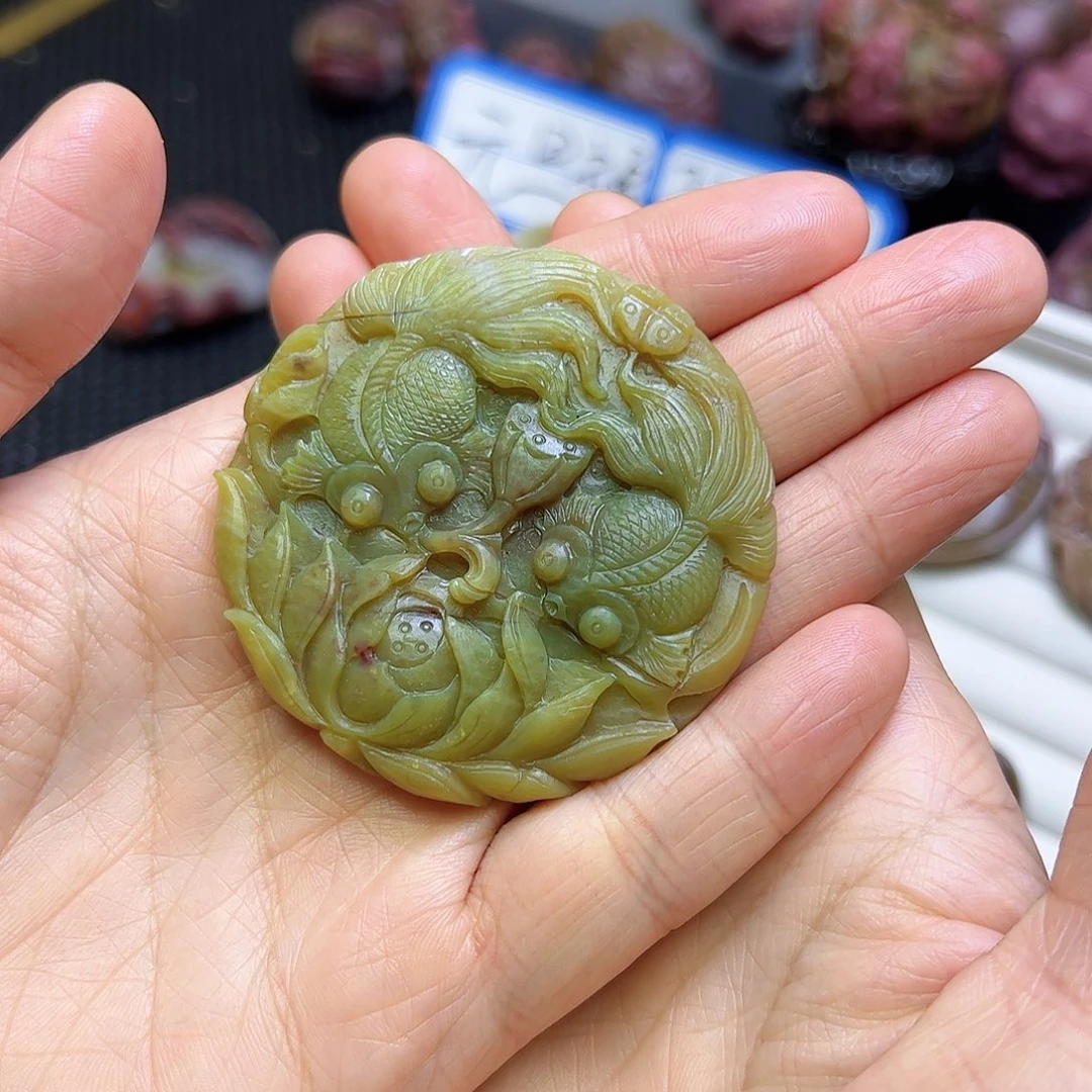 玛瑙/玉髓未镶嵌吊坠