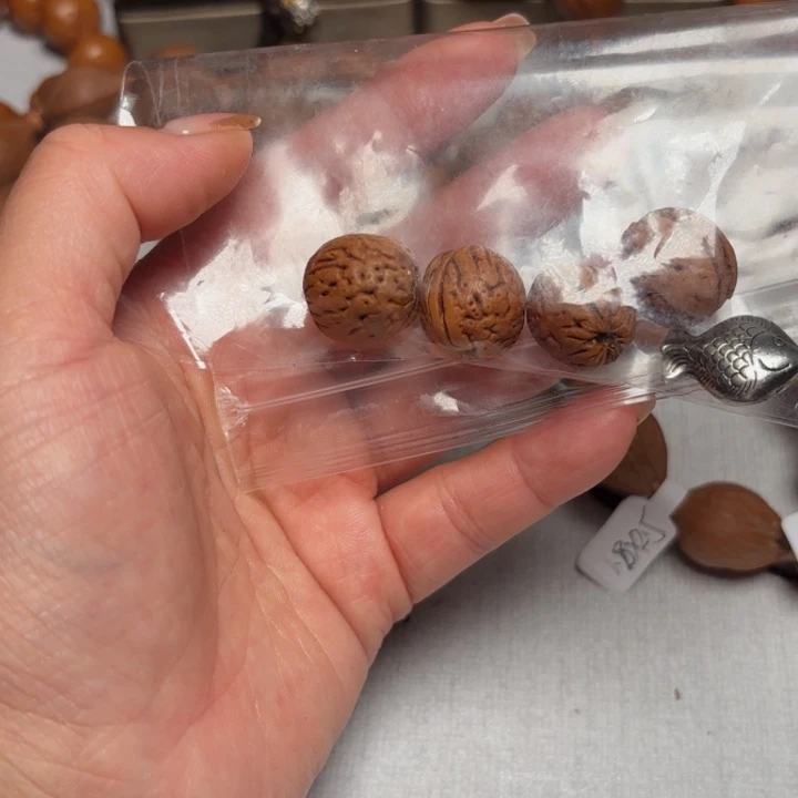 y***z手串/手链橄榄核福利