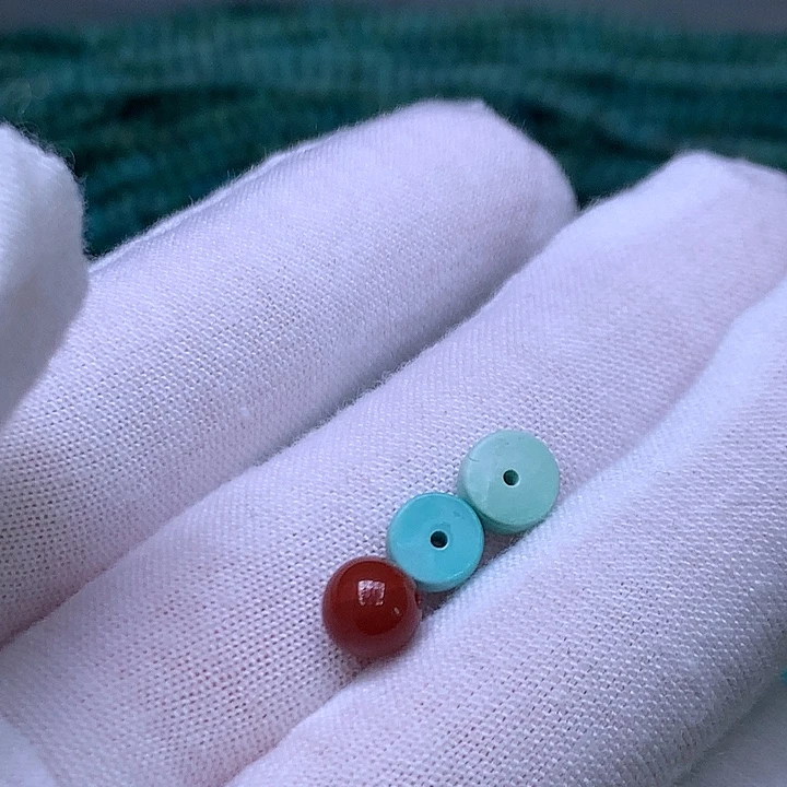 南红玛瑙未镶嵌珠宝奇石