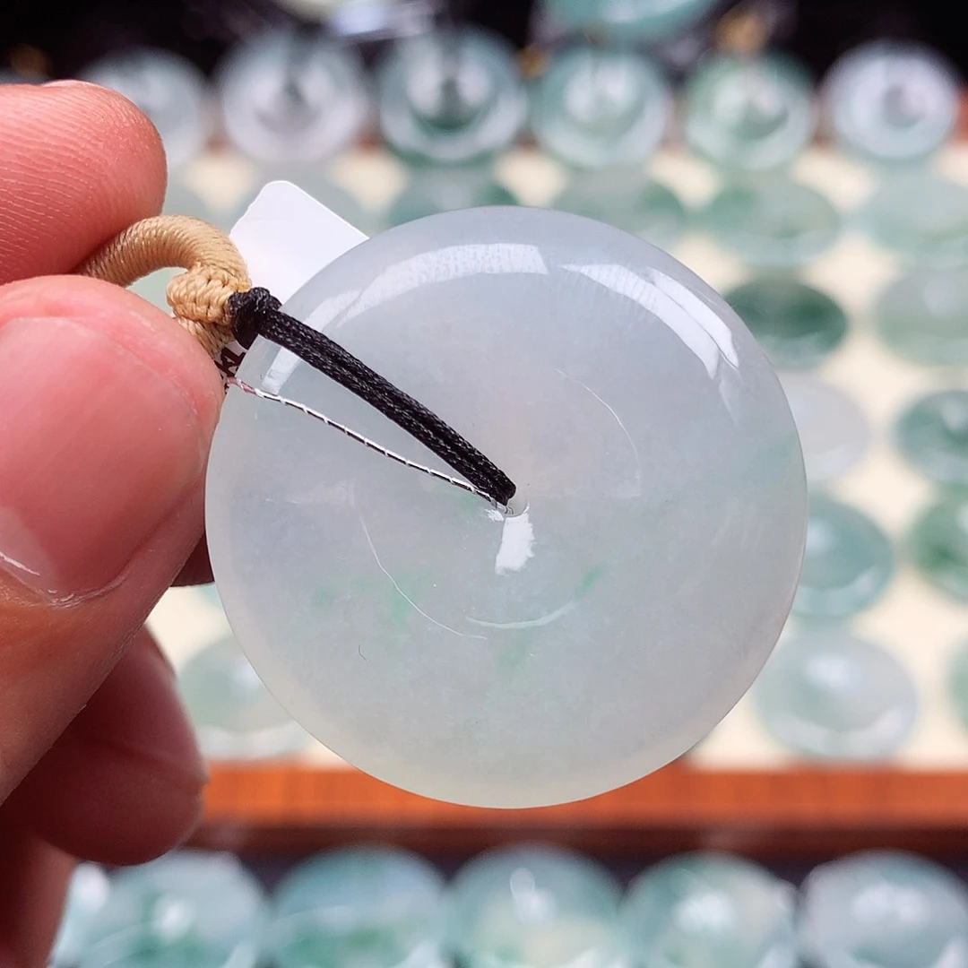 颈饰未镶嵌翡翠33.7-6.0mm