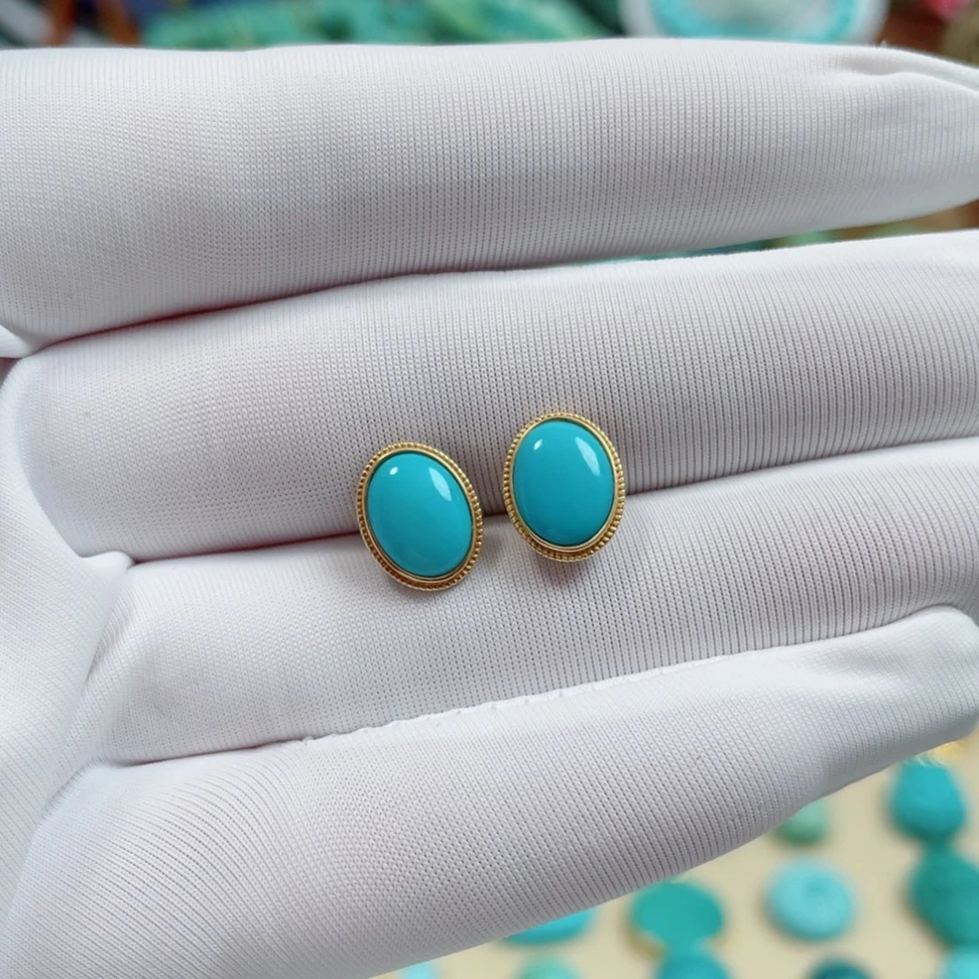 R***t绿松石18K金镶嵌珠宝奇石