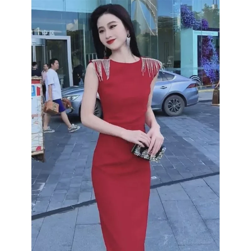 网红爆款时尚连衣裙女2025夏季新款法式气质包臀修身显瘦礼服裙