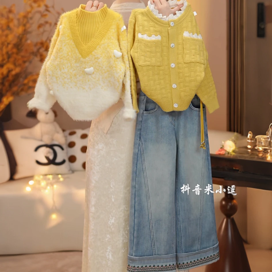逗小铺女童2025秋冬新款女宝套装休闲显白加绒牛仔裤套装潮m238
