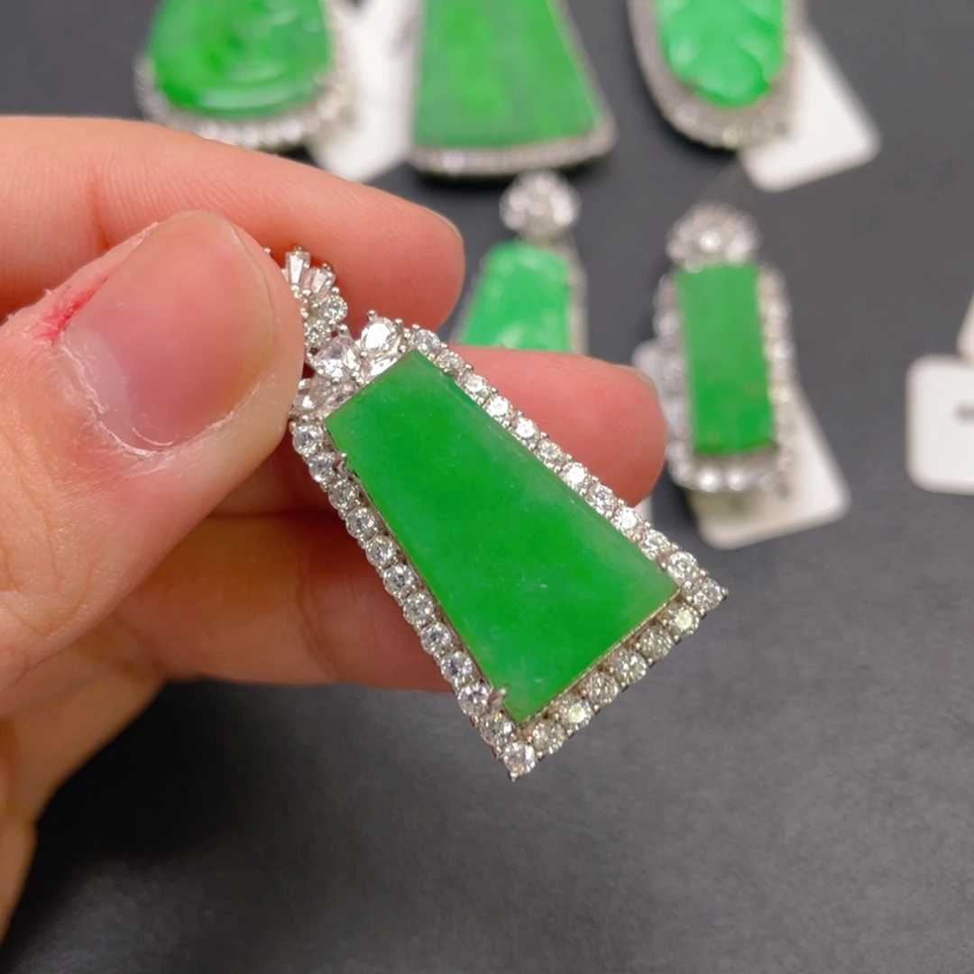 翡翠银S925镶嵌颈饰