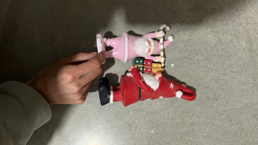 瓷创意树脂红粉老人一对摆件