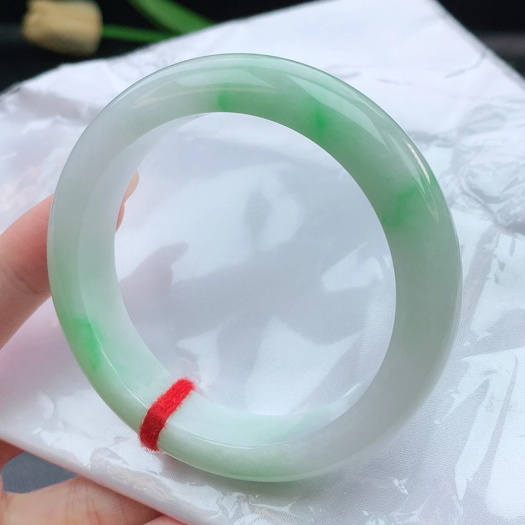 翡翠手镯未镶嵌57圈口380016