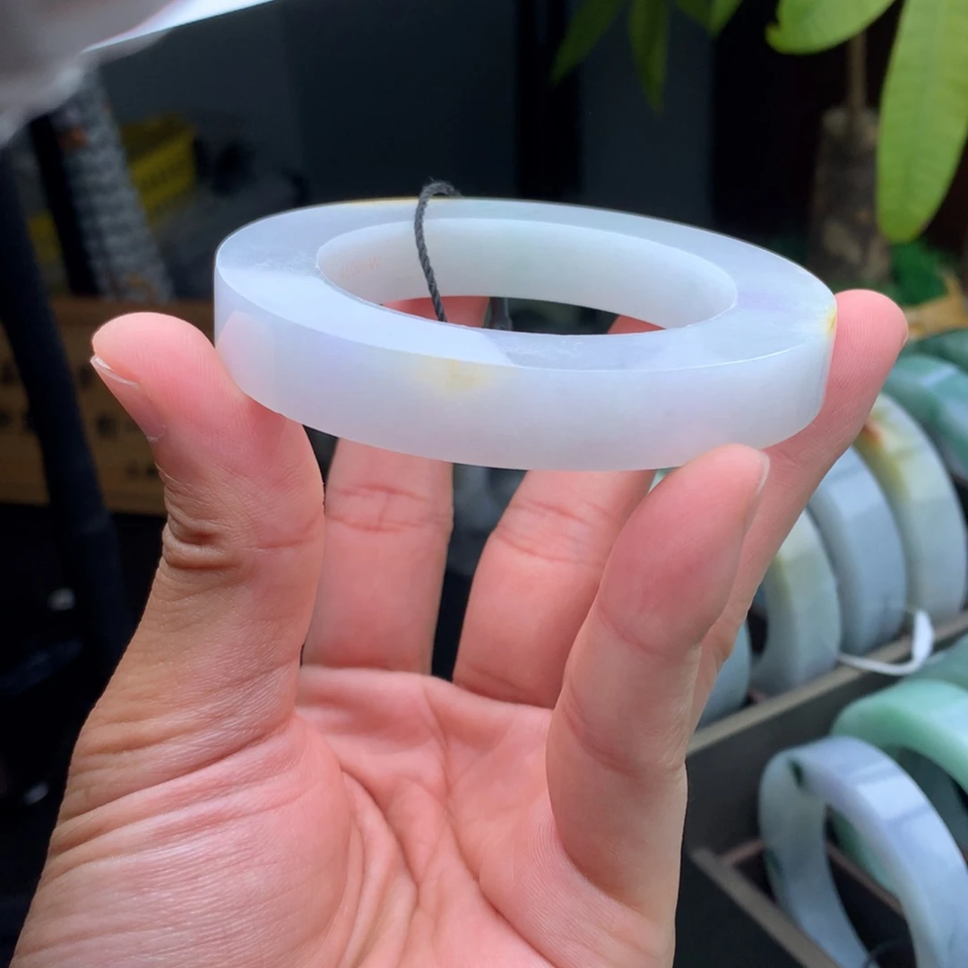 未镶嵌手镯定制翡翠定制手镯