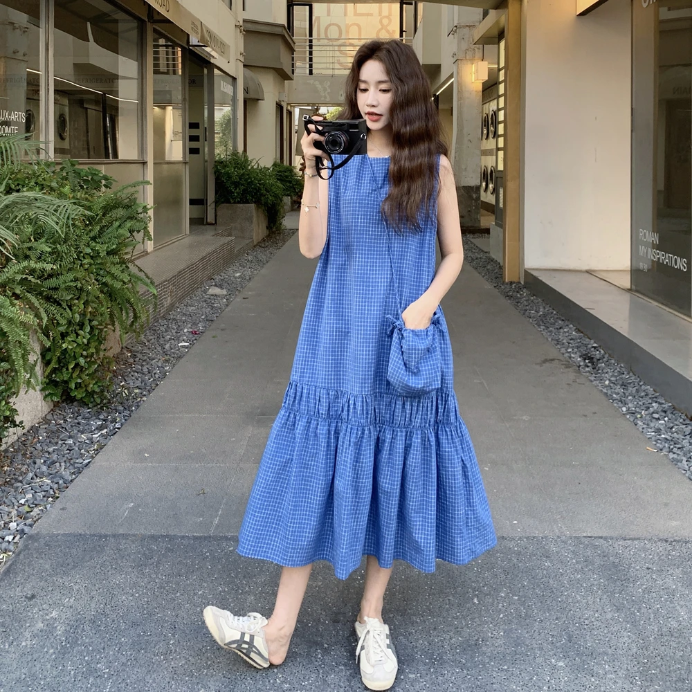 送包包韩系宽松无袖格子连衣裙夏季气质显瘦蓝色韩版设计感长款