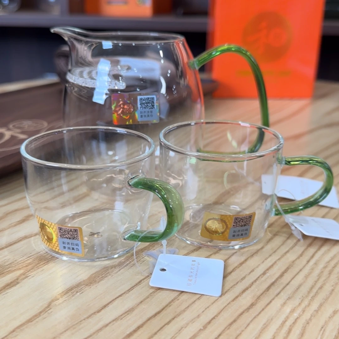 小*禾器泰然公道杯+对杯。 湖绿色