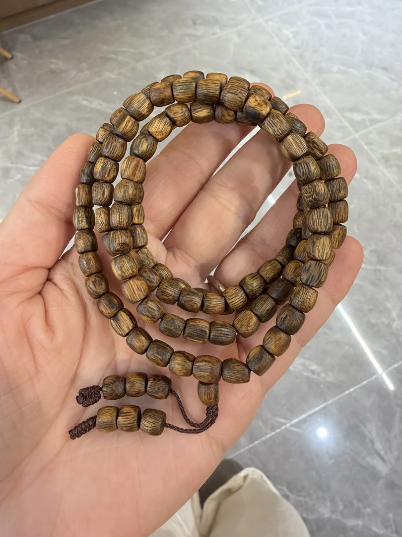 沉香海南老白棋 树心油虫漏直丝鼓珠多圈发一条（赠养香料一份)