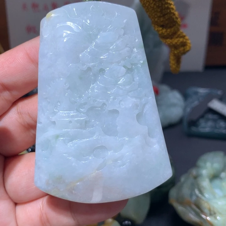 翡翠未镶嵌颈饰保真天然A货翡翠