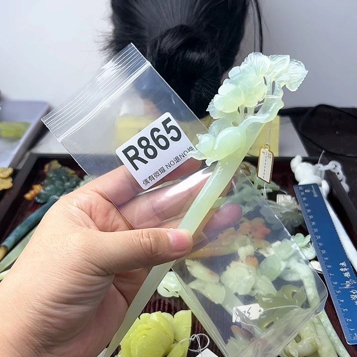 蛇纹石玉发饰合金M**n