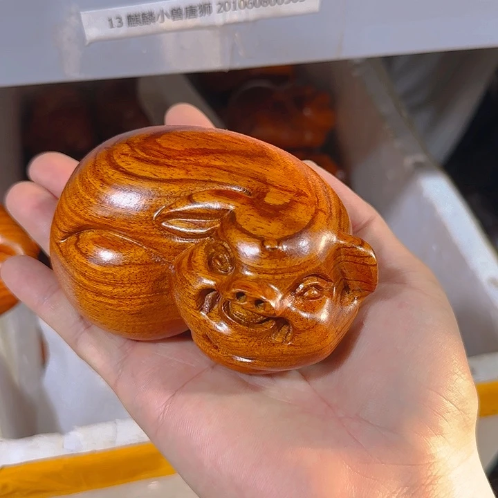 木花梨木12福猪一只