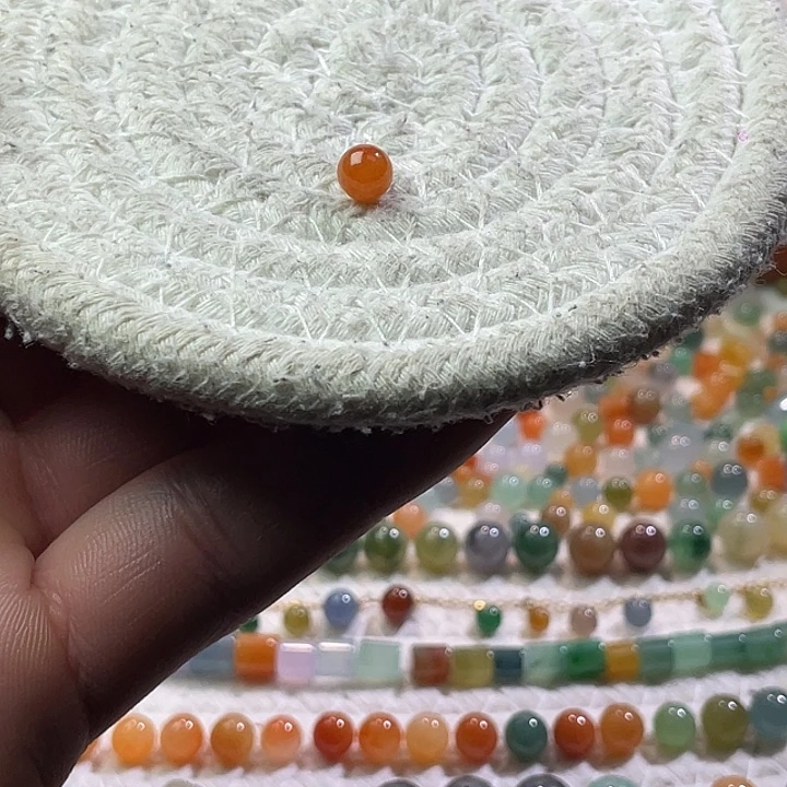 翡翠散珠未镶嵌定制翡翠卡6.2