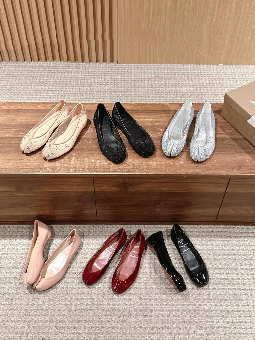 2025春季新品 分趾鞋联名爆款 猪脚鞋