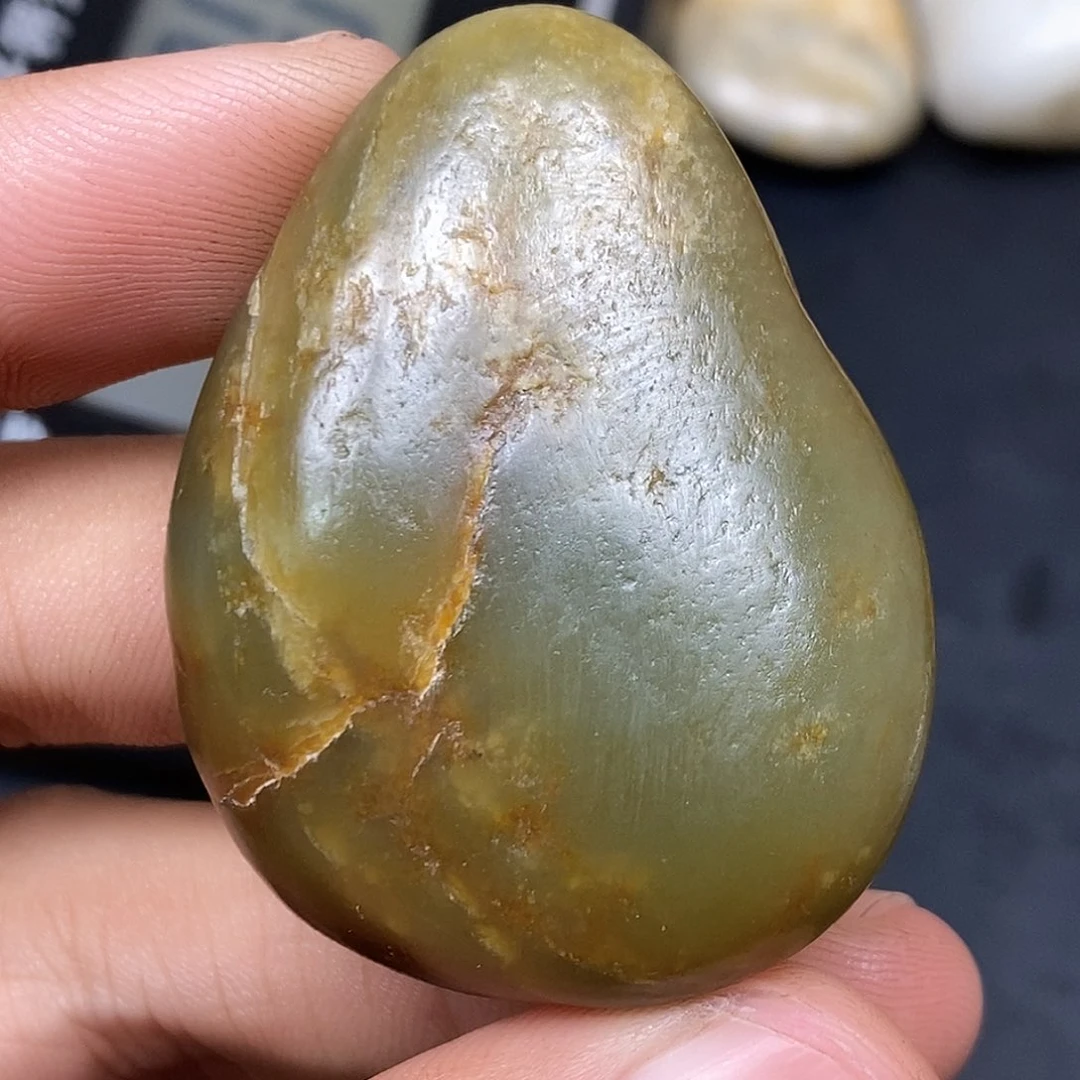 和田玉（糖玉）未镶嵌挂件