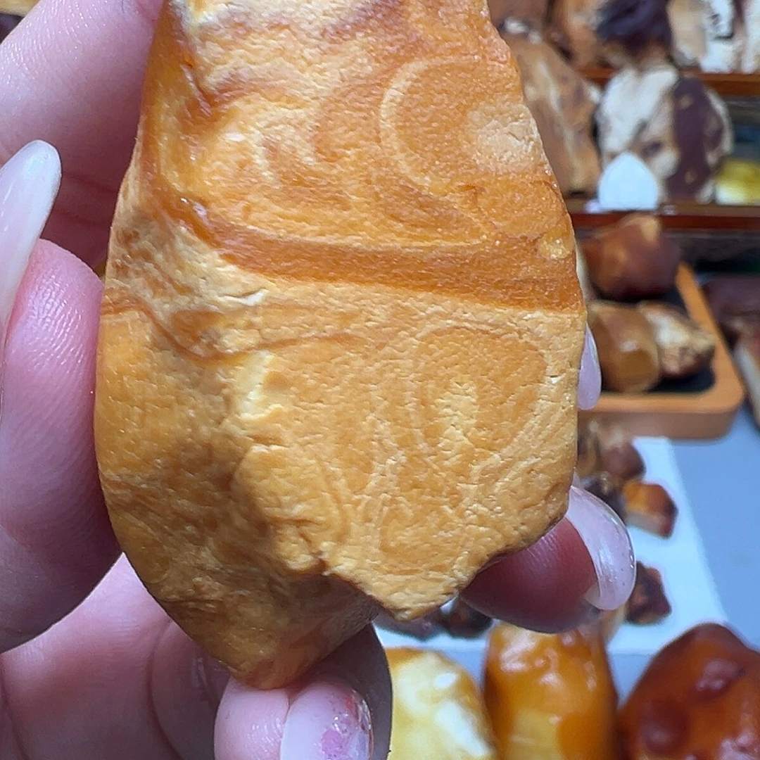 定制琥珀未镶嵌蜜蜡