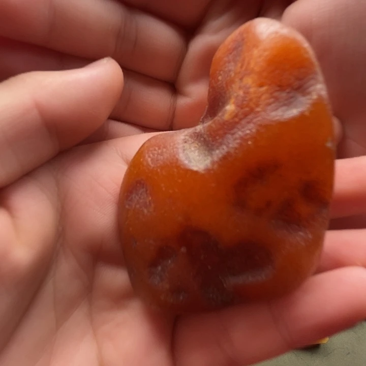 定制琥珀未镶嵌纯天然蜜蜡吊坠