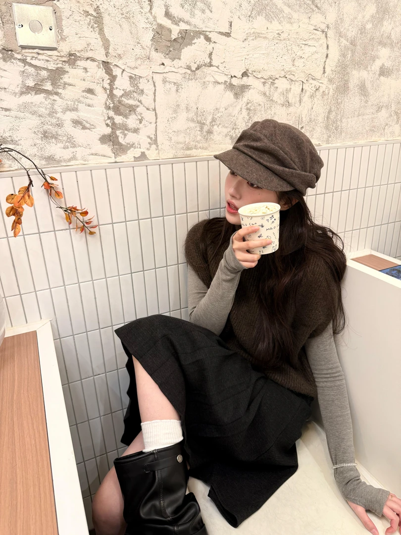 【栗子布朗】秋冬气质高级感韩系棕色马甲上衣黑色半身裙套装