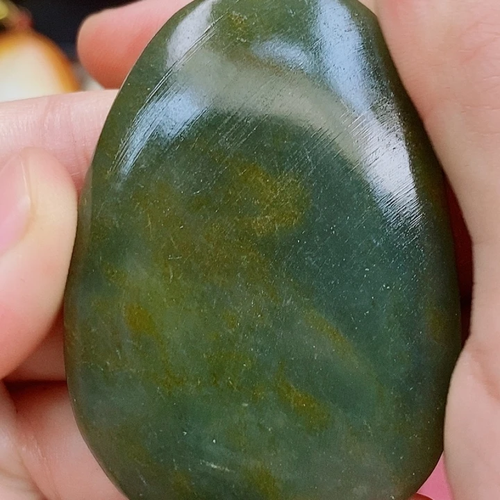 和田玉未镶嵌珠宝半成品