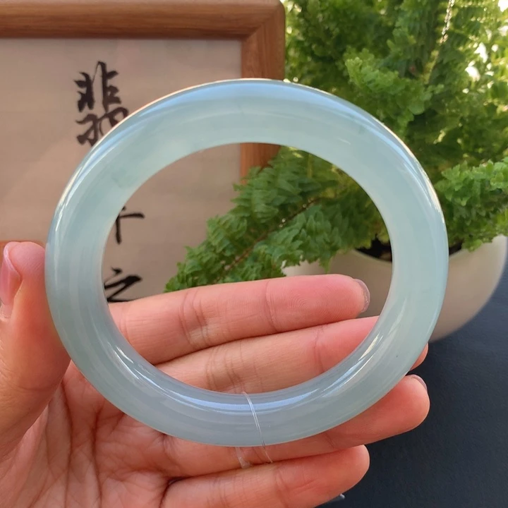 翡翠手镯未镶嵌翡翠手镯58